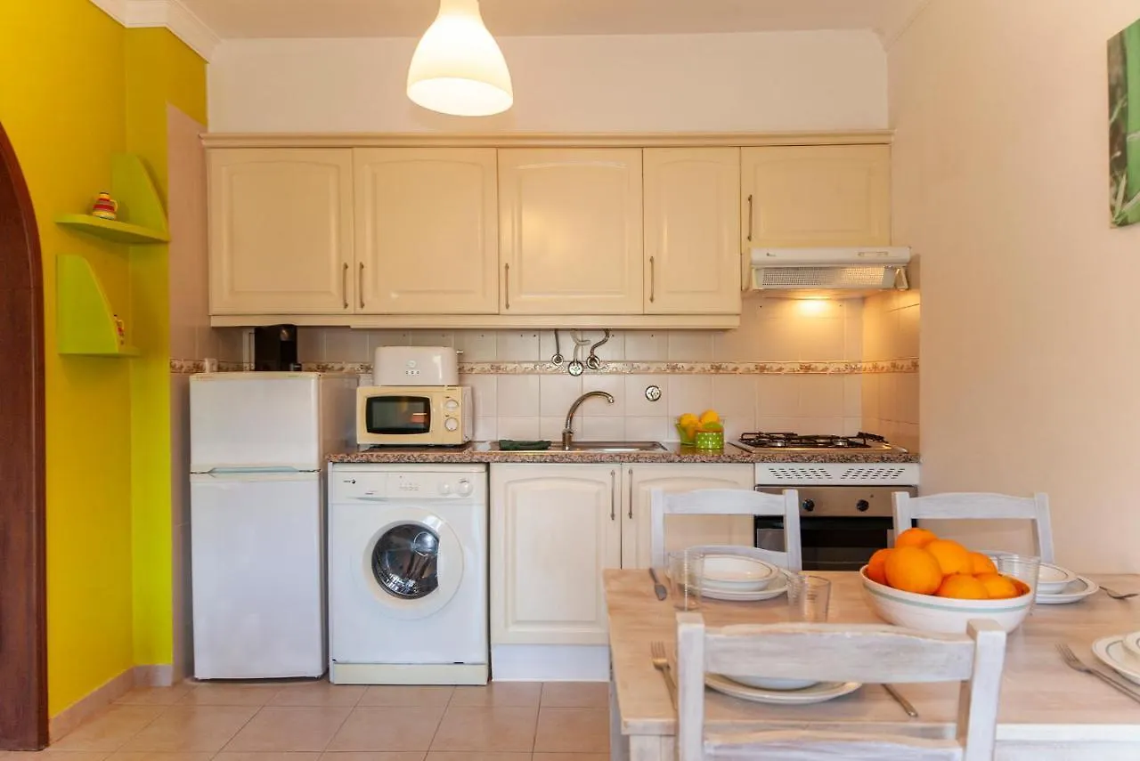 A39 - Vista Mar Apartment In Praia Da Rocha Portimao
